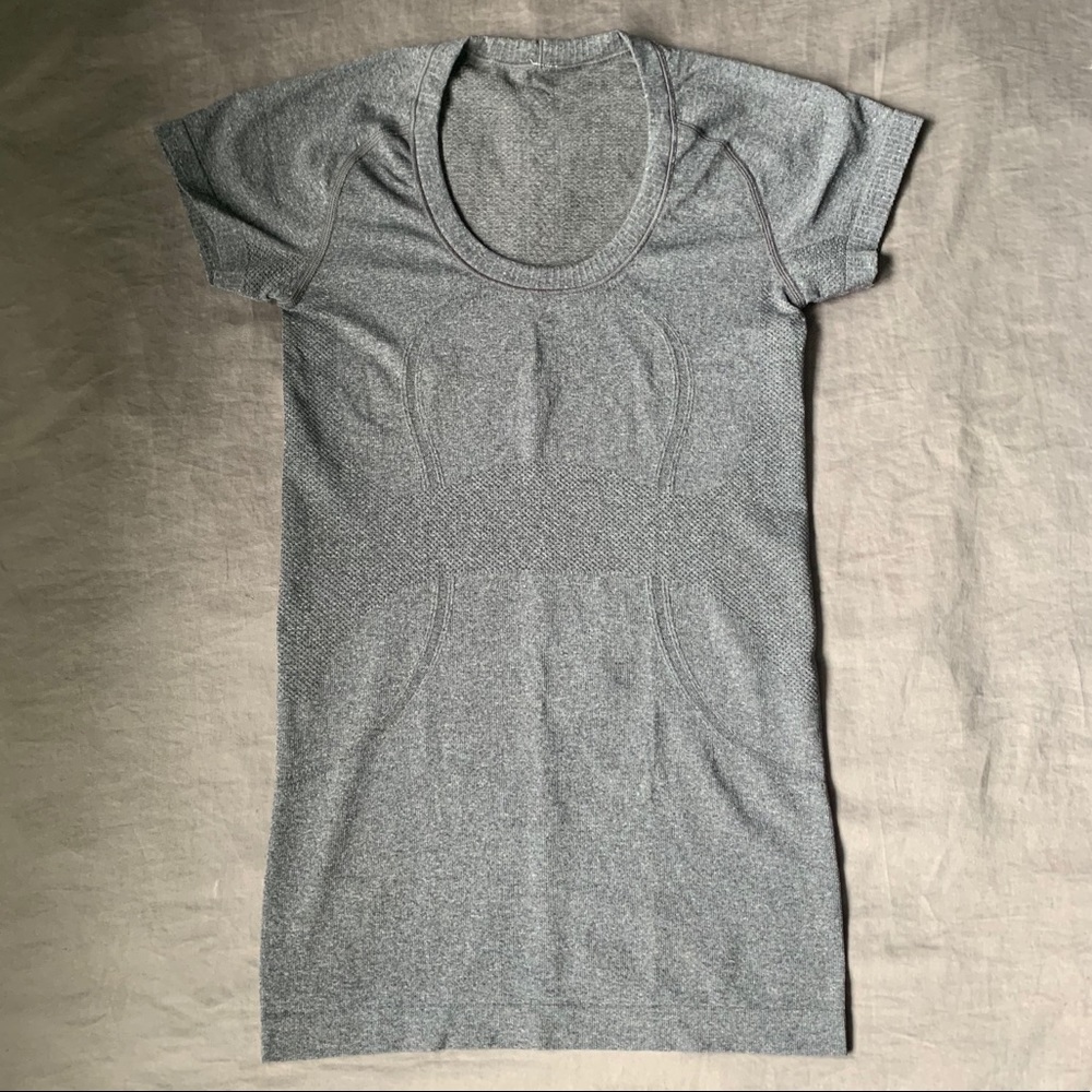 Lululemon Swiftly Tech Short Sleeve Shirt
